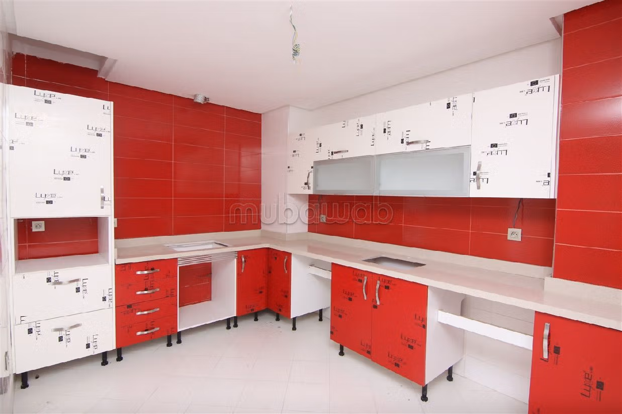 Vendita di uno splendido appartamento a De La Plage. Superficie totale 158 m². 