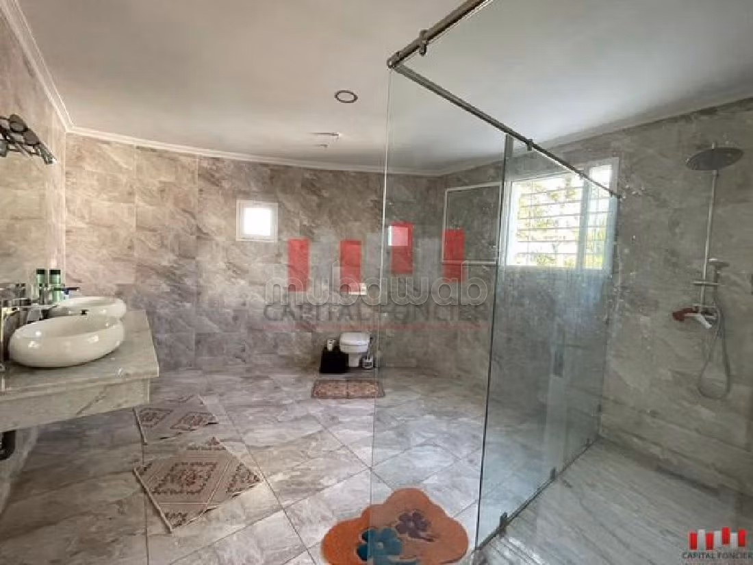 Straordinaria villa in affitto a Californie. Superficie totale 1150 m². 