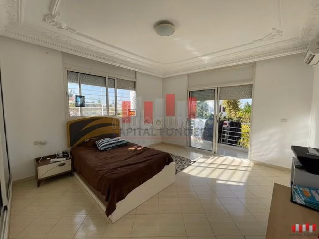 Straordinaria villa in affitto a Californie. Superficie totale 1150 m². 