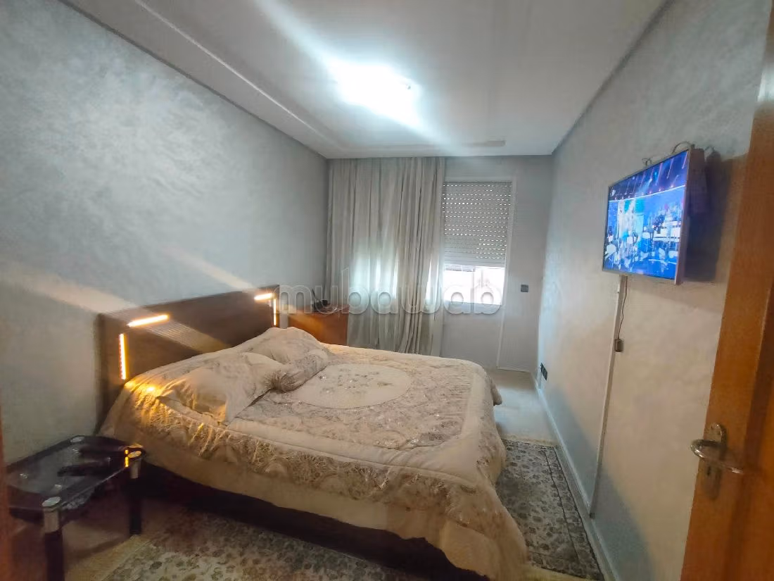 Affitta il tuo appartamento a Benjdia. 2 locali. Arredato