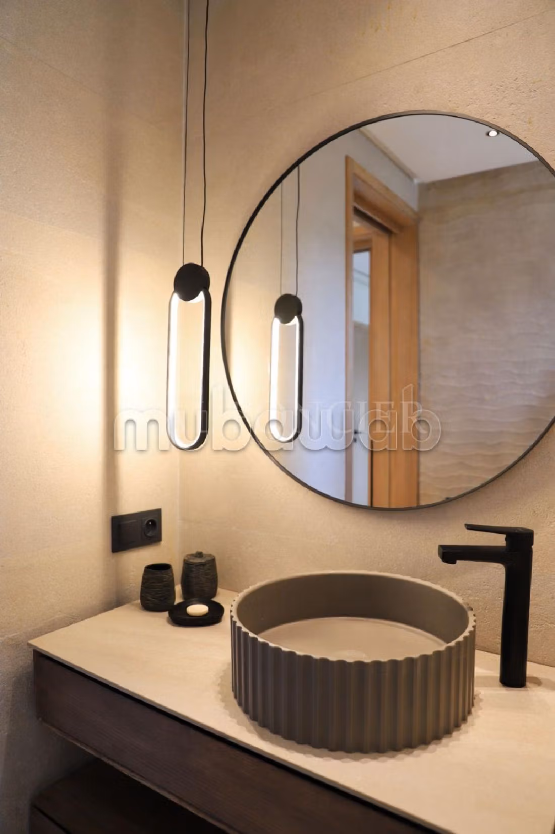 Nu huren: appartementen in Ain Diab. Totale oppervlakte 48 m². Gemeubileerd