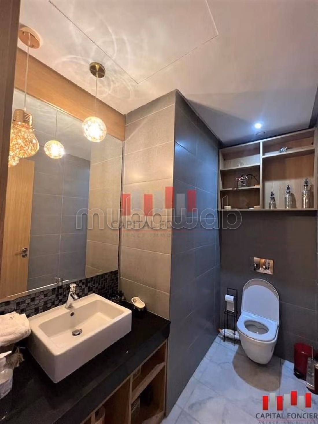 Magnifique appartement 3 chambres / vide /bouskoura