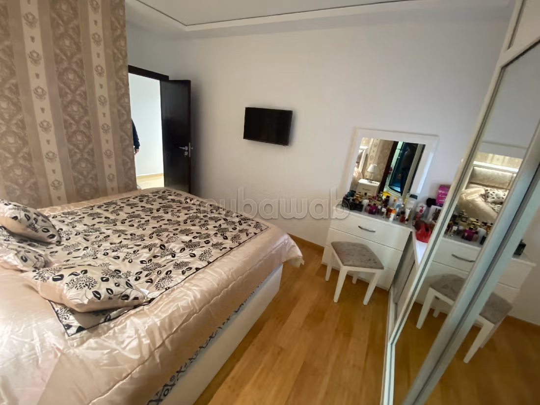 Koopappartementen in Centre. Totale oppervlakte 125 m². Gemeubileerd.