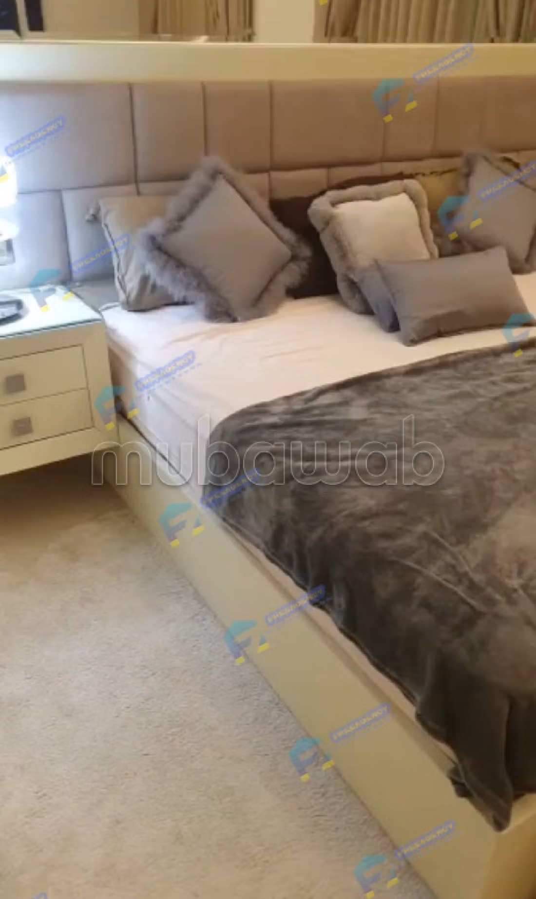 Apartment for sale in Du Golf. 9 large living areas. Well decorated. 