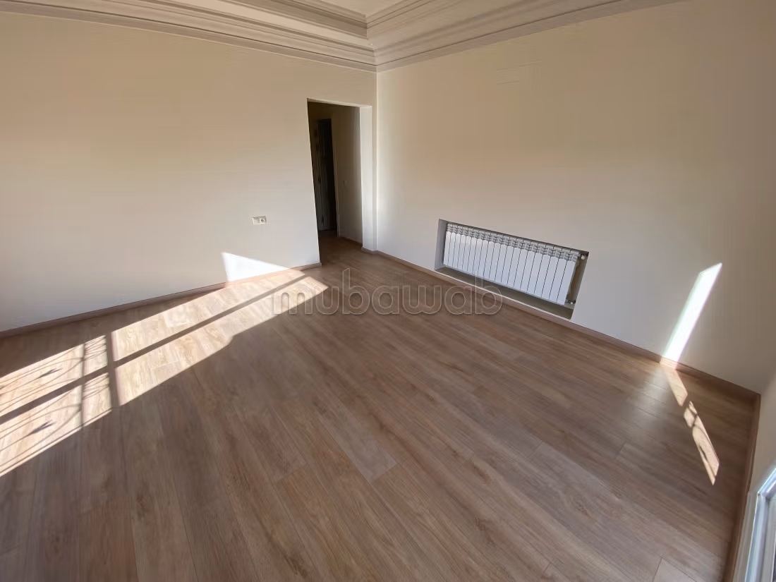 Splendide villa à vendre à Jbel Kbir