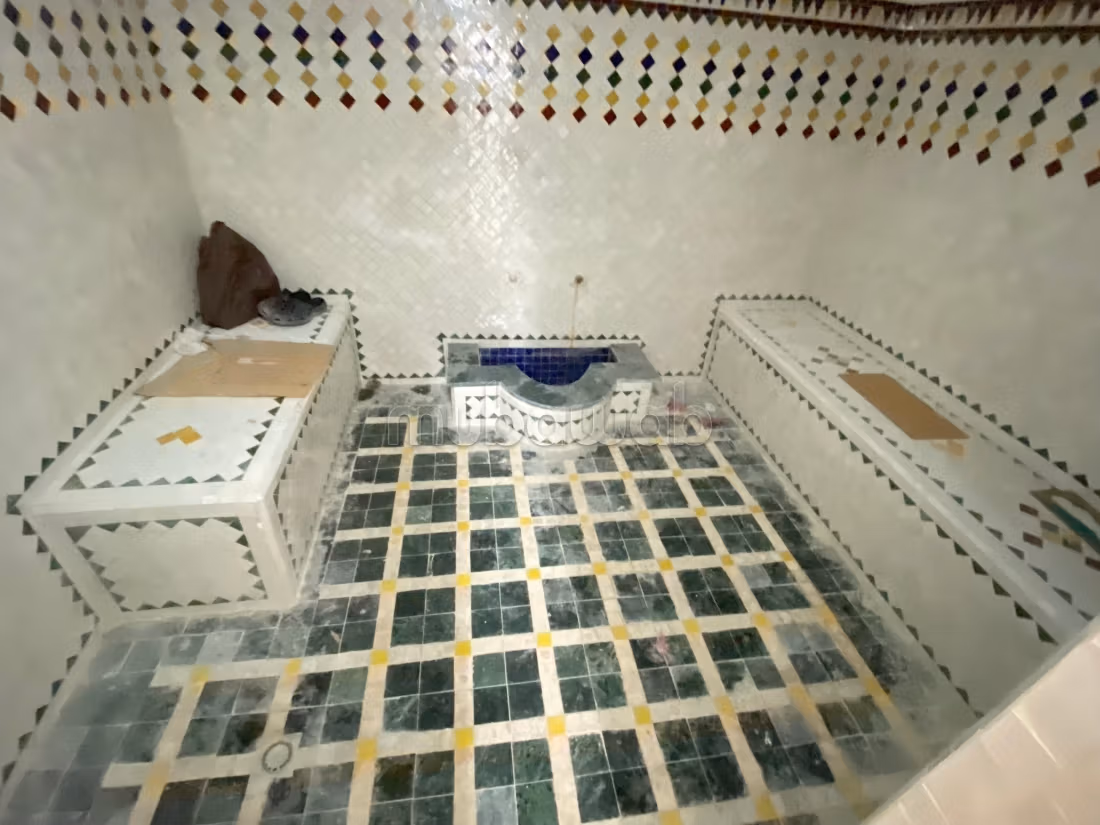 Splendide villa à vendre à Jbel Kbir