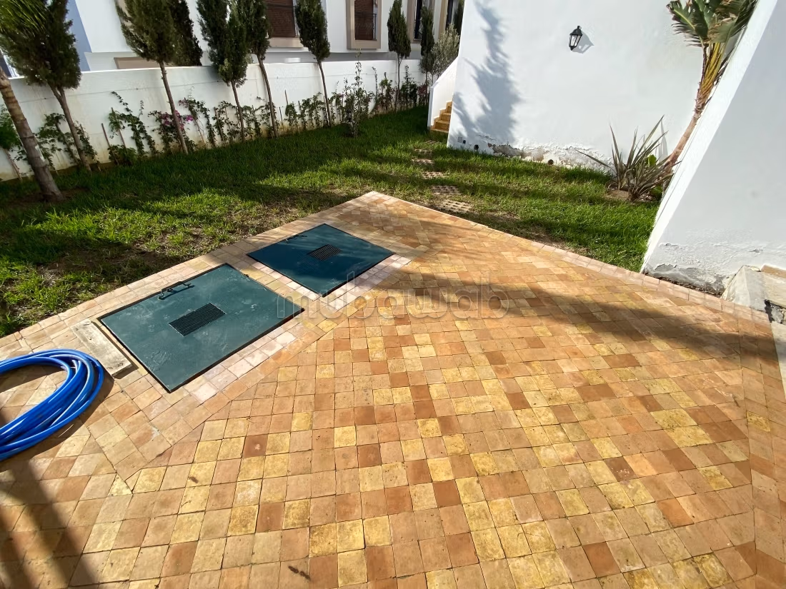 Splendide villa à vendre à Jbel Kbir