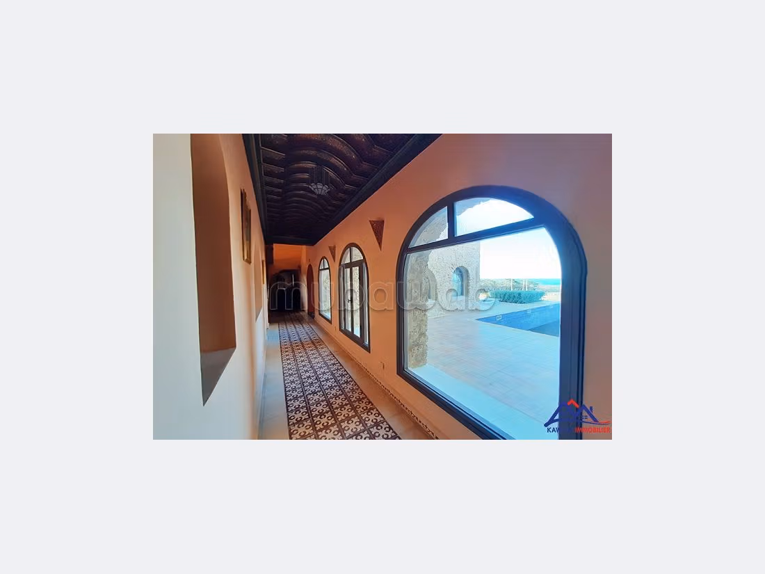 منزل رائع للكراء ب طريق آسفي. المساحة 5489 م². مفروشة