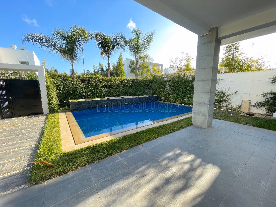 Villa en location à Souissi Rabat