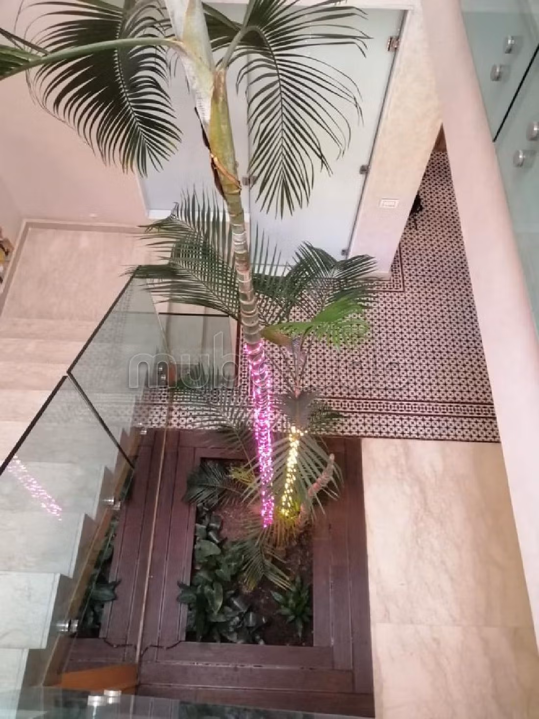 High quality house for sale in Agdal. 4 lovely rooms. Ample storage space. 