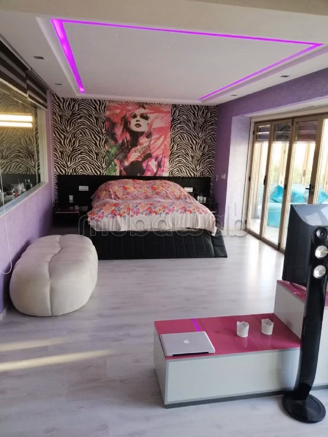 High quality house for sale in Agdal. 4 lovely rooms. Ample storage space. 