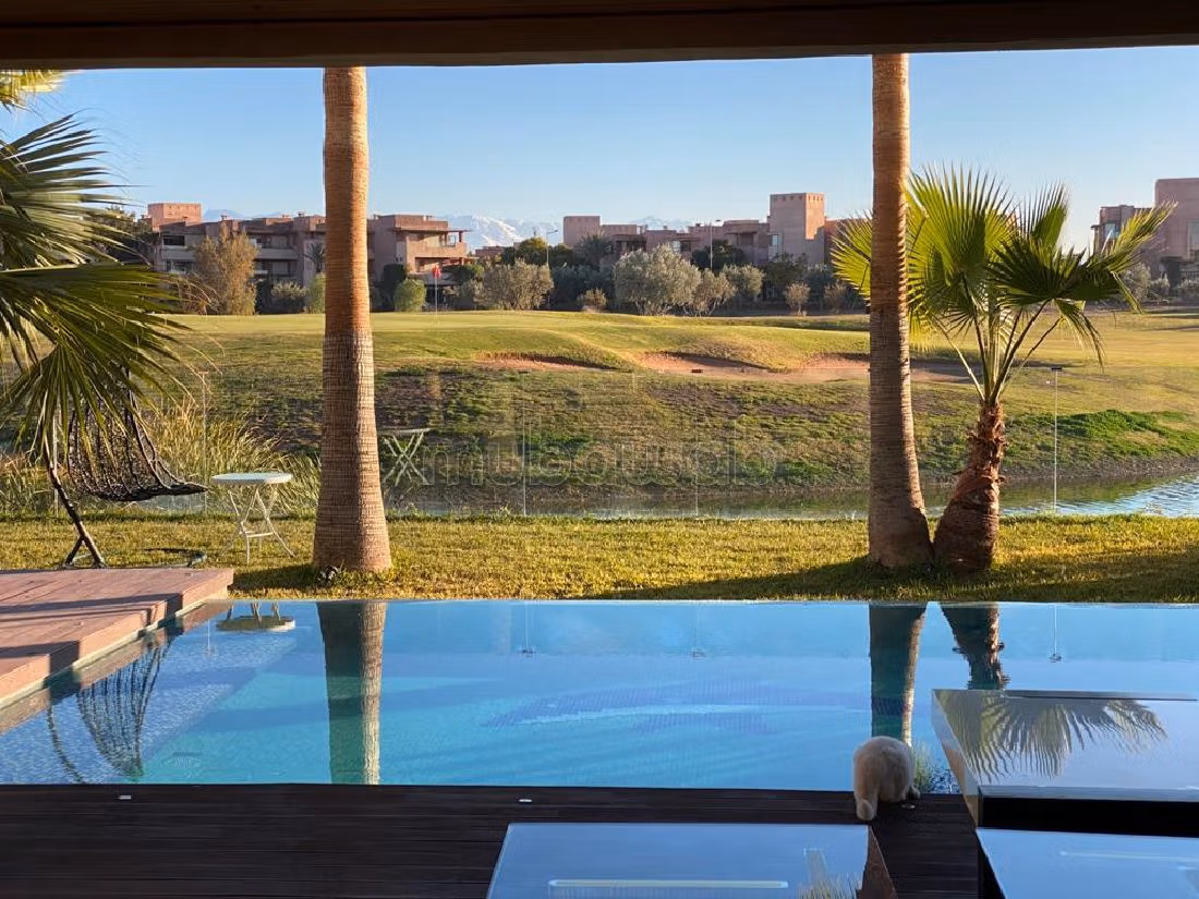 High quality house for sale in Agdal. 4 lovely rooms. Ample storage space. 