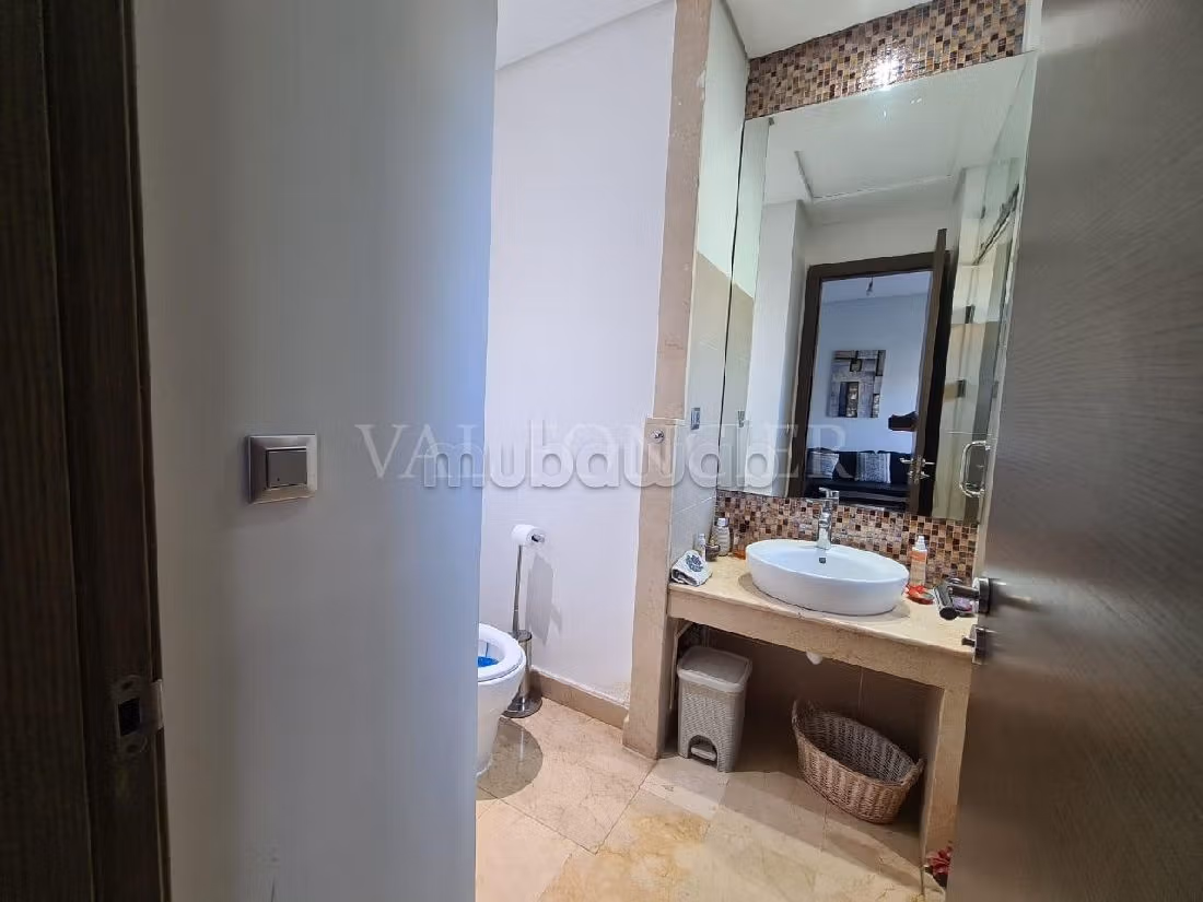 Location très belle villa 730m2 4chambres avec piscine, Bouskoura Ville verte