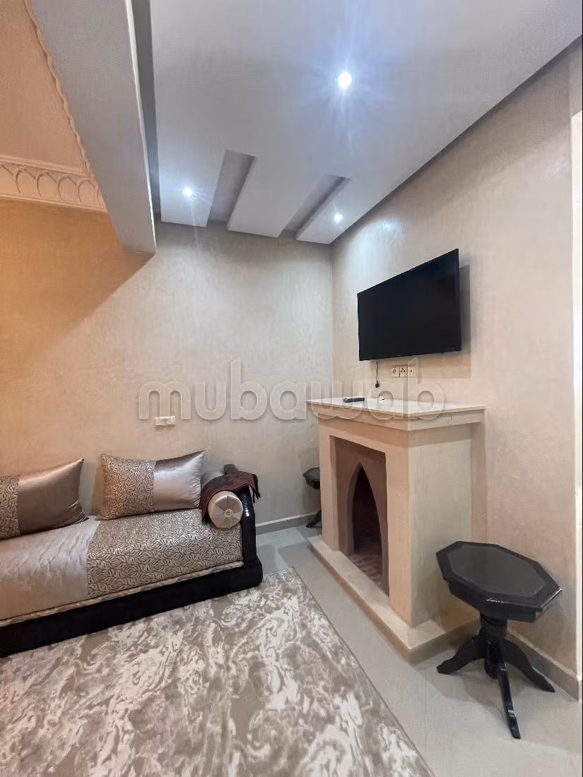 Magnífico piso en alquiler en Haut Founty. 2 bonitas habitaciones. con muebles. 