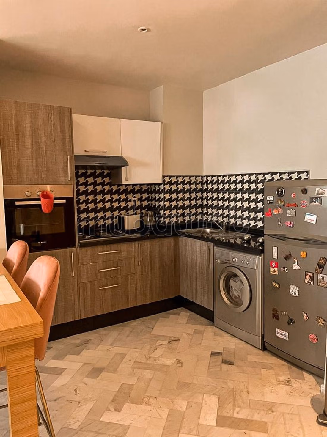 شقة رائعة للايجار بالأميرات. المساحة الكلية 56 م². مفروشة