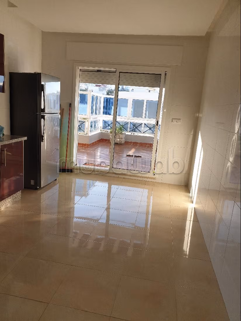 Vend appartement à Route de Ceuta. 3 pièces. Meublé