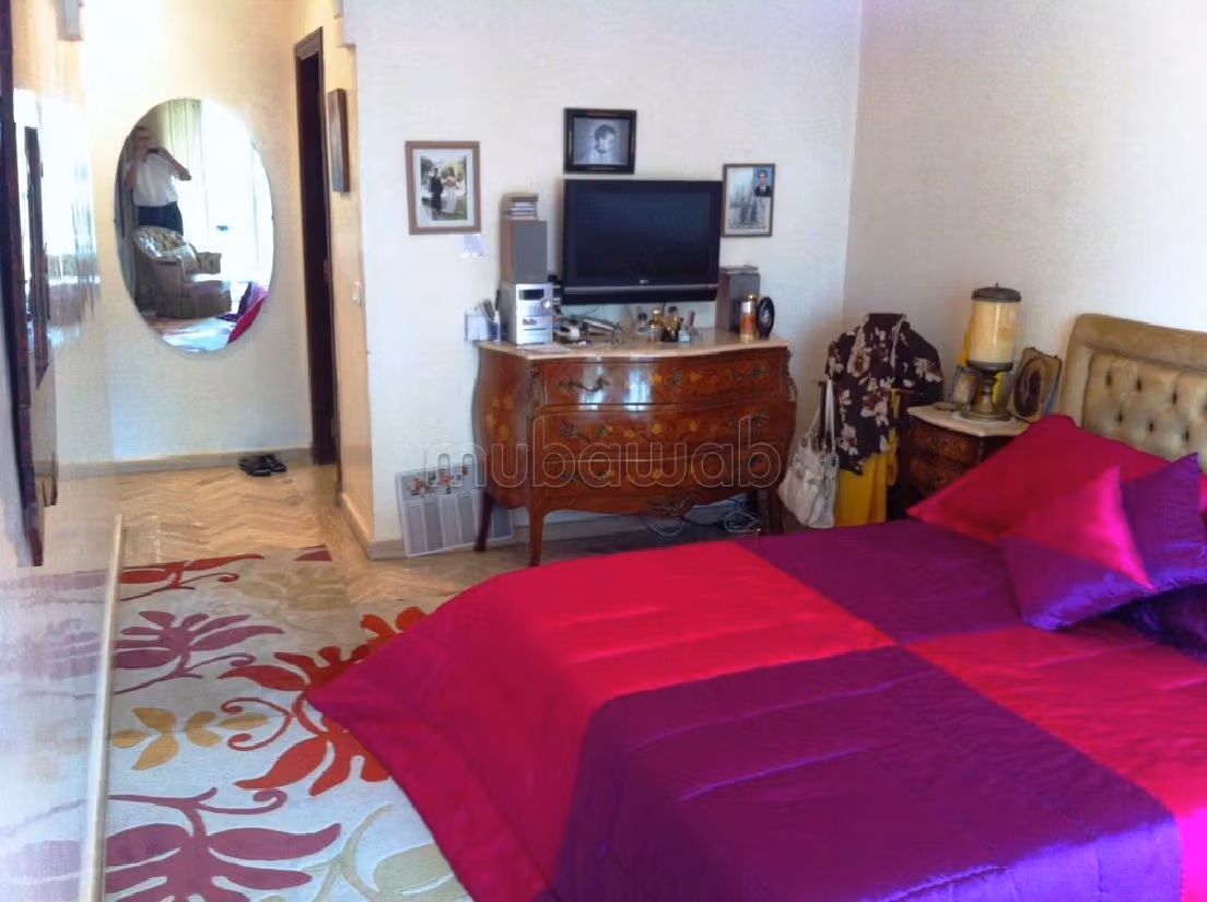 Se vende piso en Racine Extension. 3 bonitas habitaciones. Con ascensor y terraza