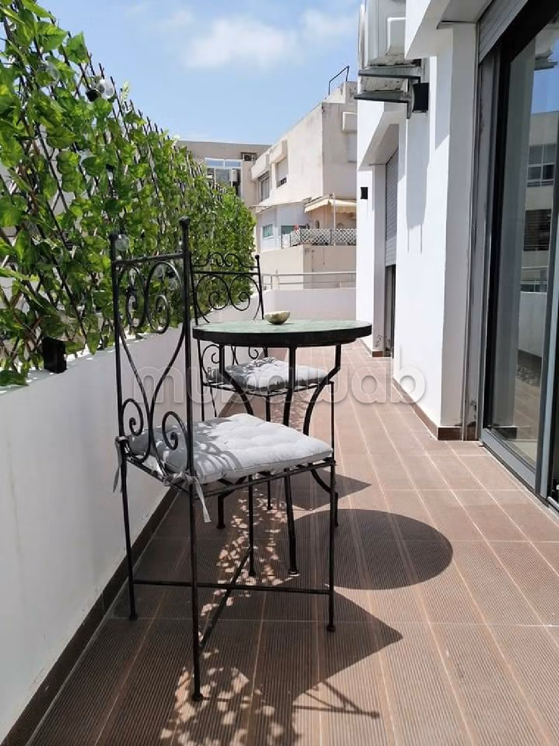 Alquila este piso en Val Fleury. 1 dormitorio. Parking y terraza. 