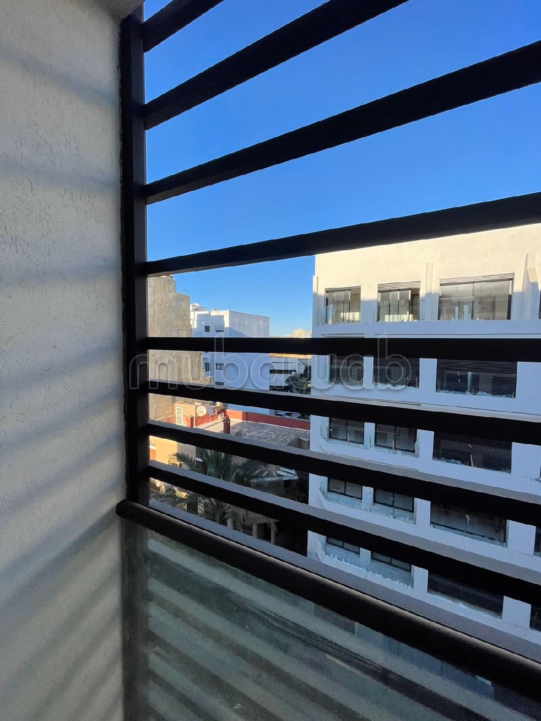 Flat for rent in Les princesses. Area of 90 m². With Lift, Carpark. 