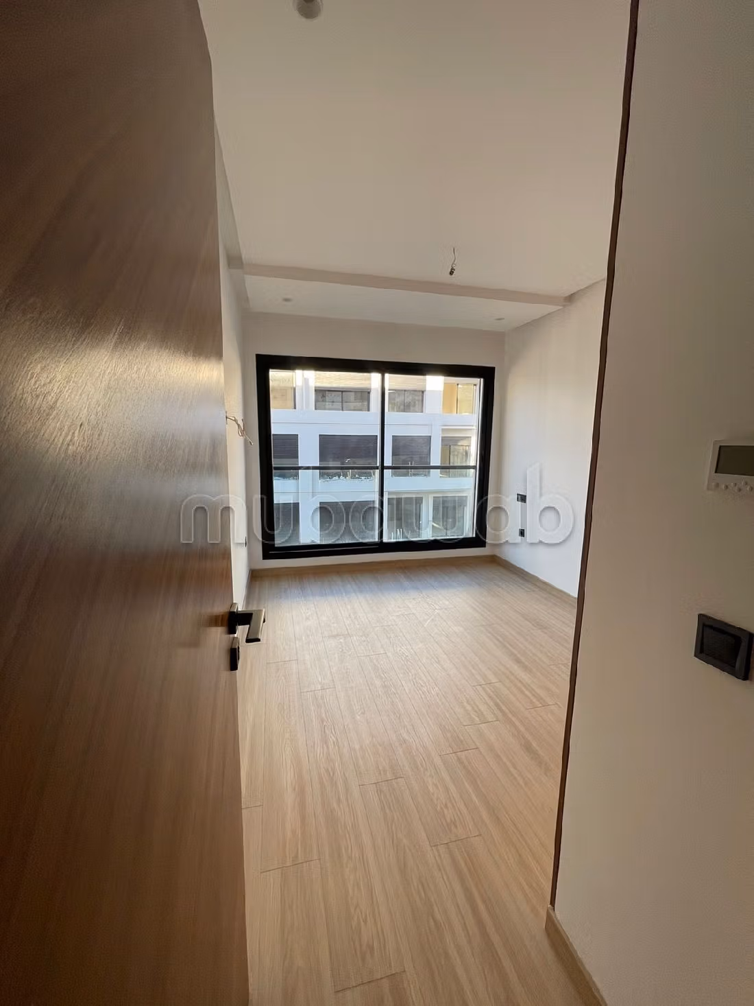 Flat for rent in Les princesses. Area of 90 m². With Lift, Carpark. 