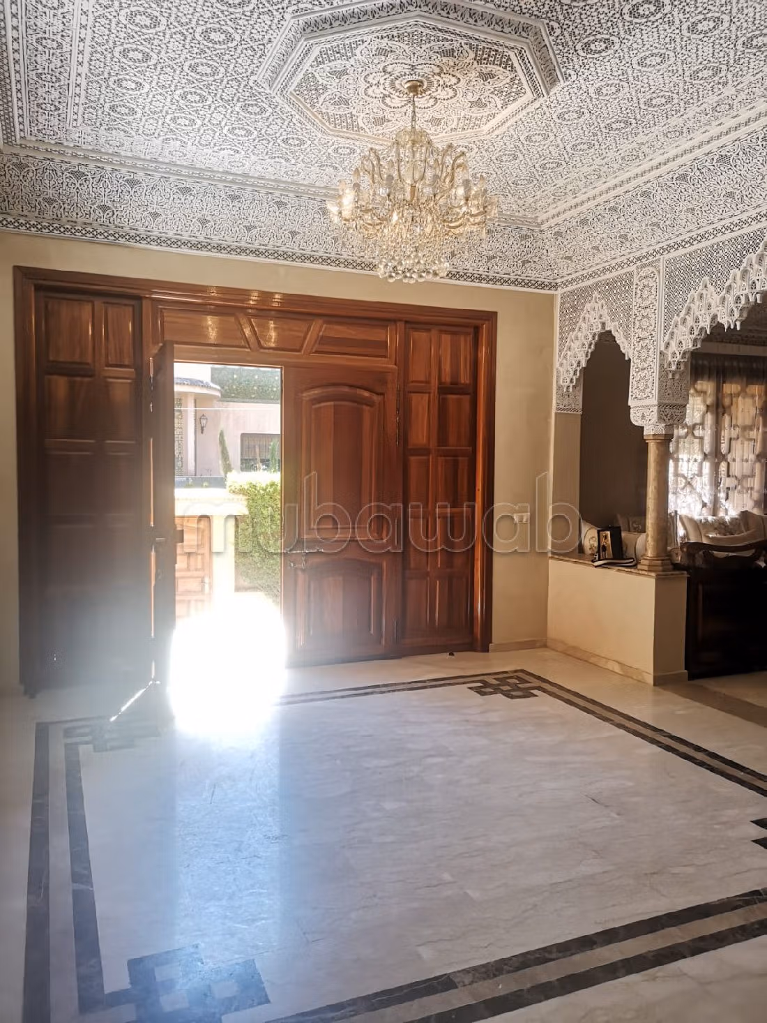 فيلا ممتازة للبيع ب سيدي عابد. 15 قطع رائعة. صالة مغربية وصحن فضائي