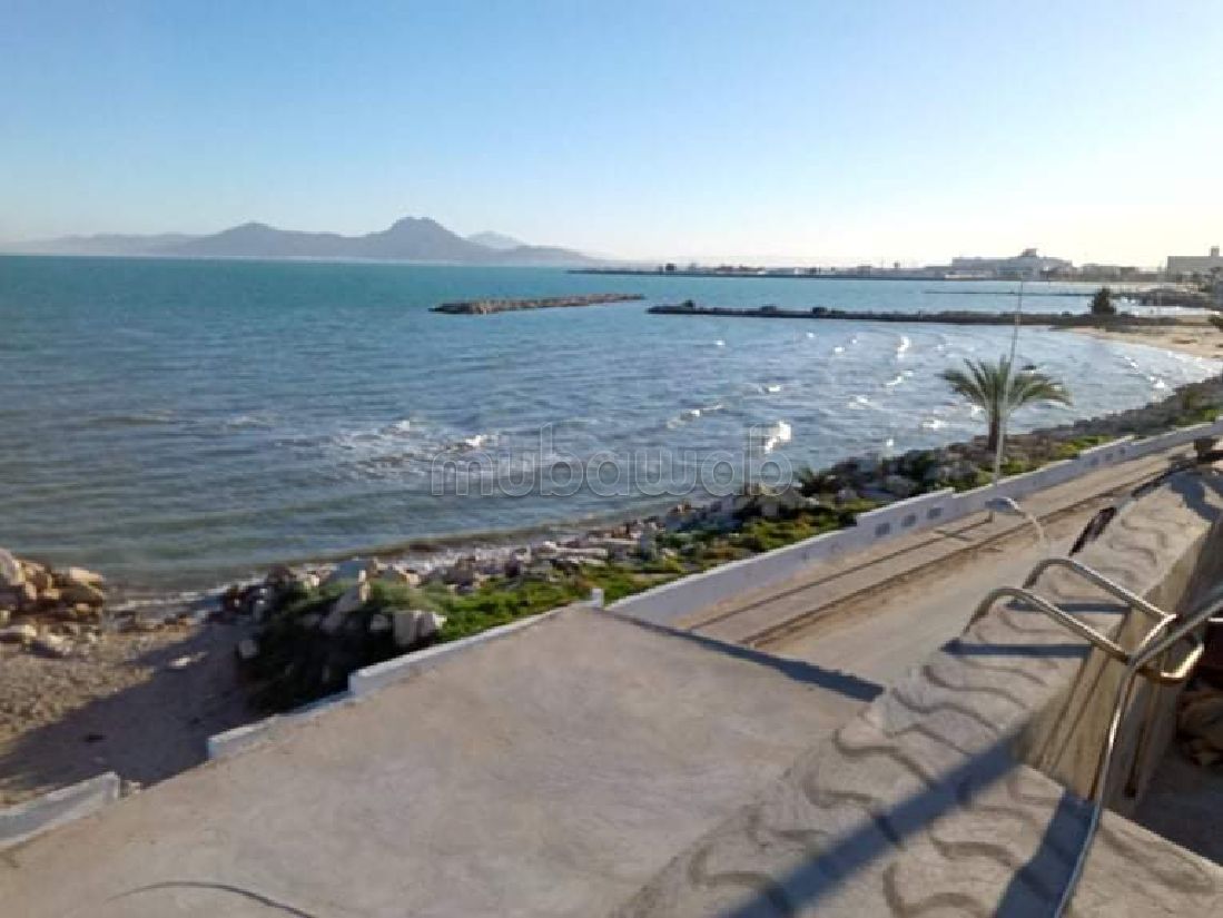 Appartement à l'achat à La Goulette Casino. 2 chambres. Bien meublé