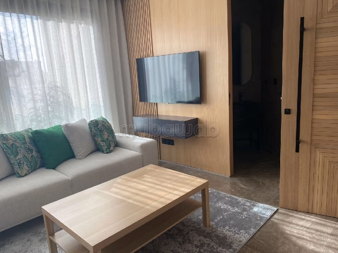 Joli studio duplex meublé à casa finance city