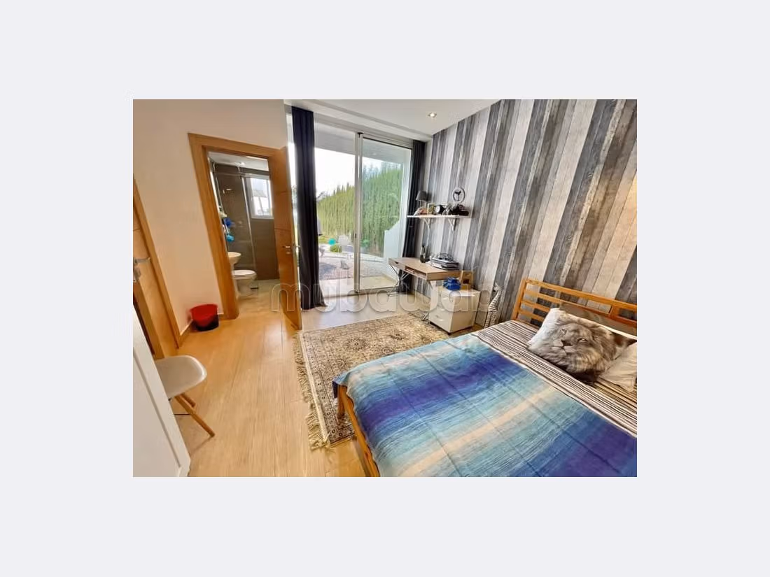 Vente villa isolée front golf CGI
