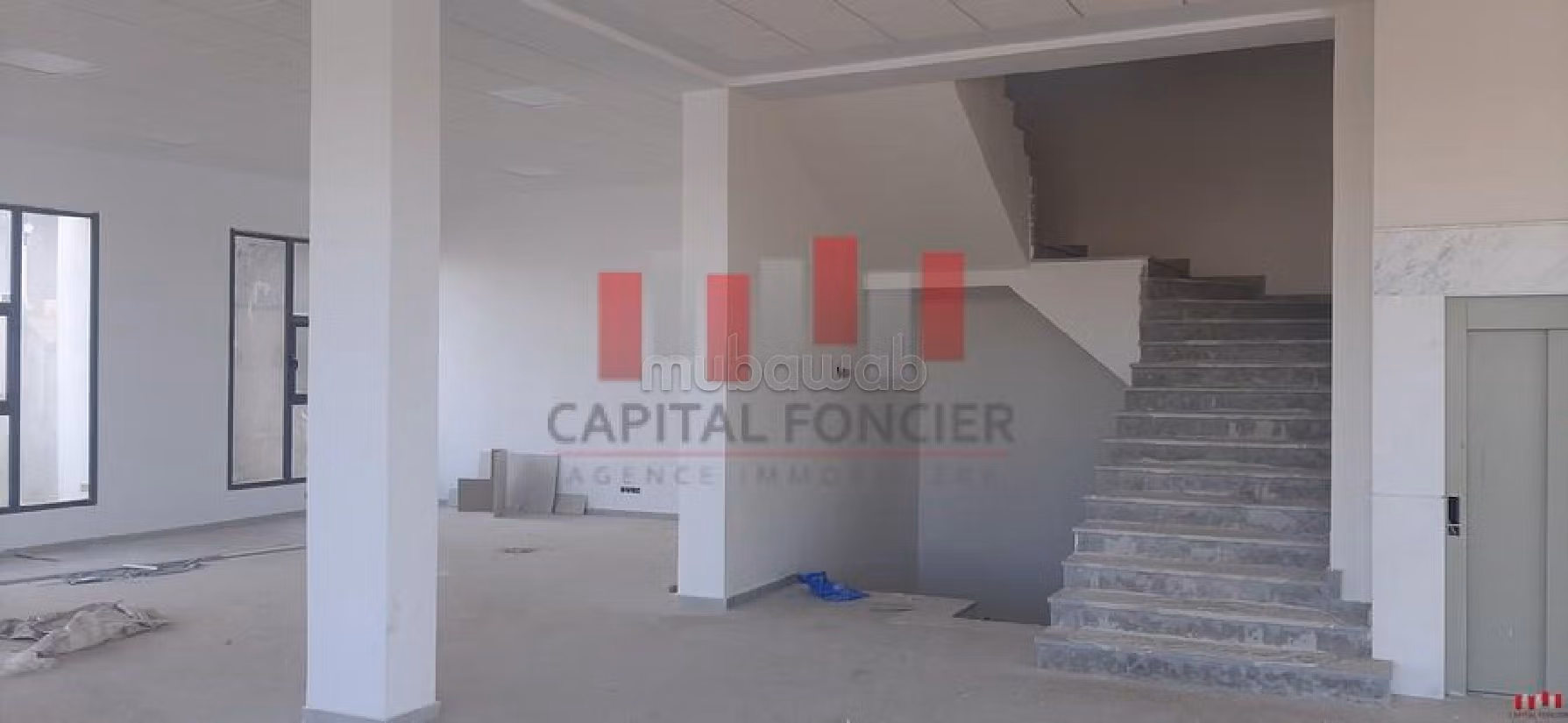 Offices & shops to rent in Sidi Maarouf. Total area 9500 m². 