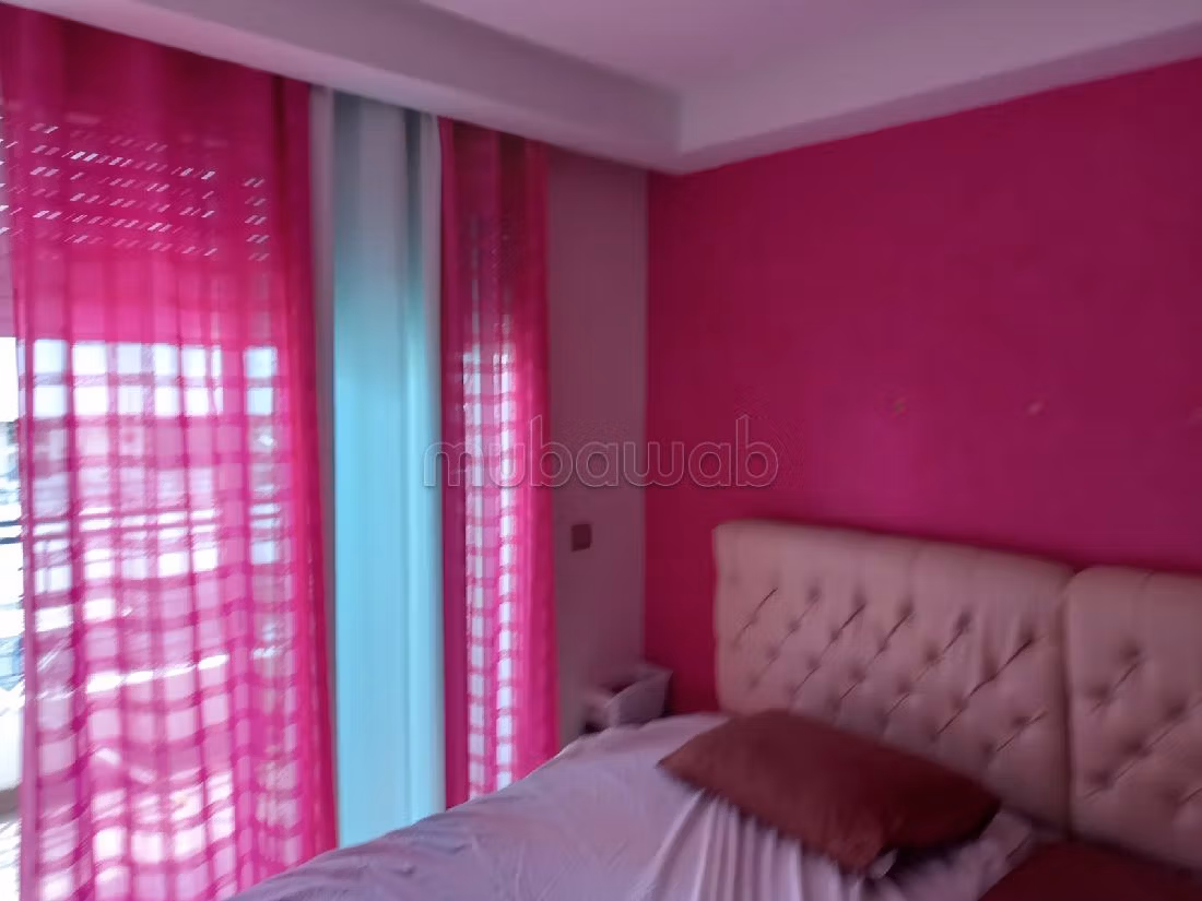 Rent this apartment in Agdal. 4 large rooms. Fully furnished.