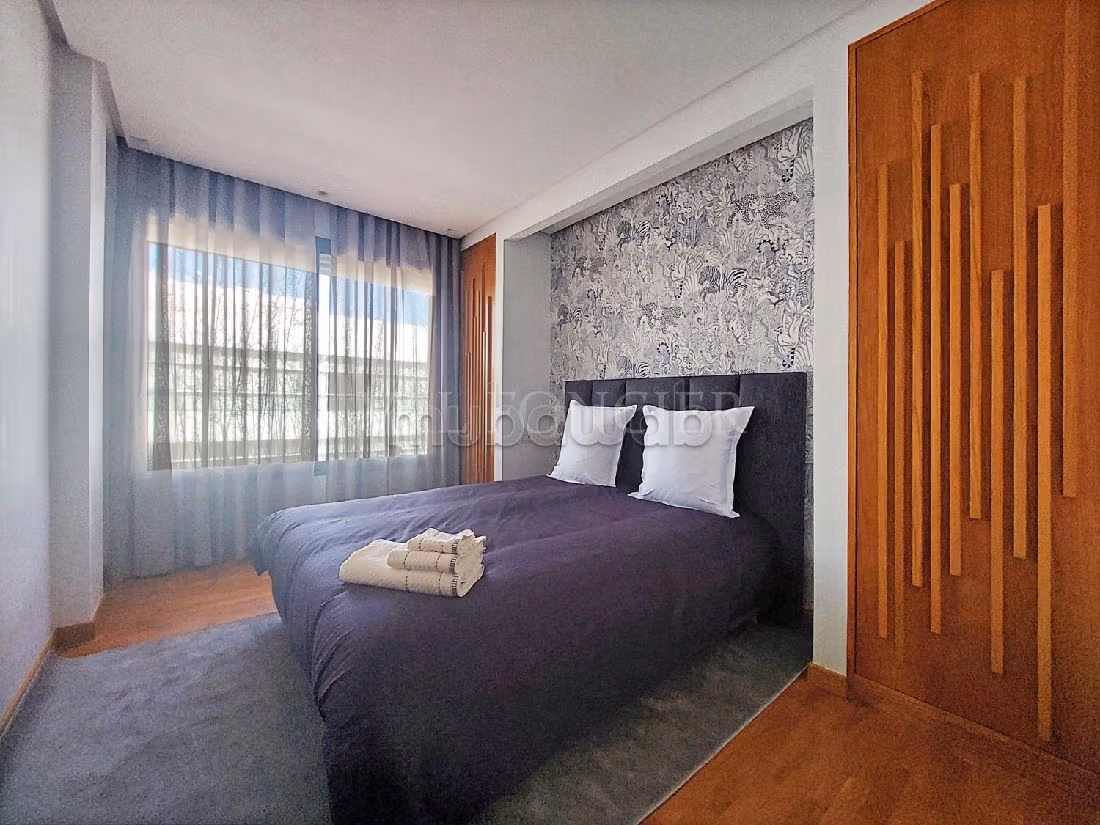 Very nice apartment for rent in Racine. 3 lovely rooms. Fully equipped kitchen. 