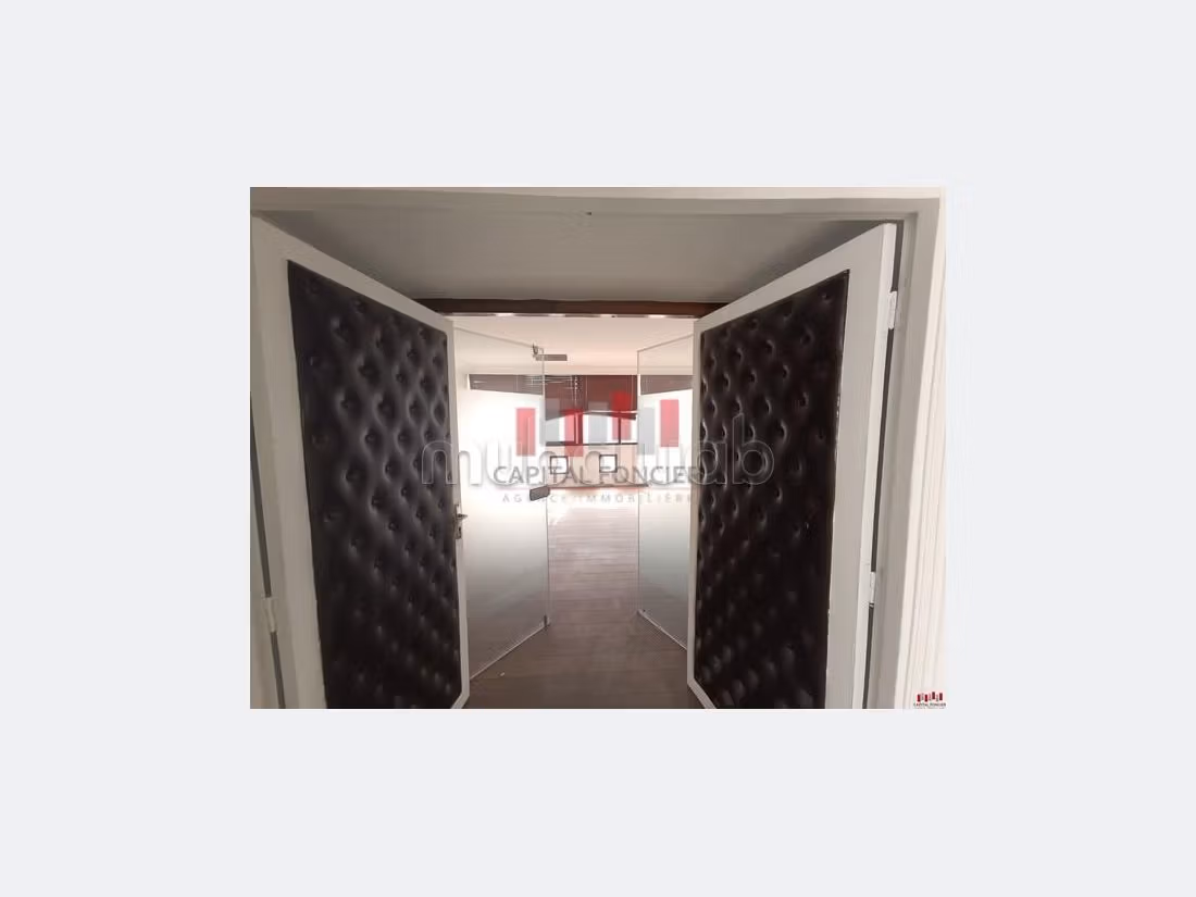 بيع عقار ببلفدير. المساحة الإجمالية 2160 م². 