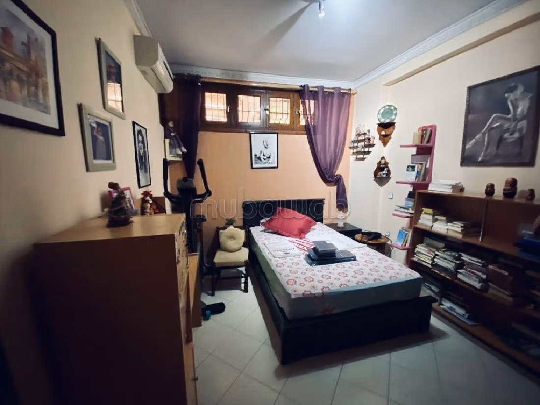 Villa à Vendre – Targa Marrakech, 6 Chambres, Sous sol Aménagé et Appartement Indépendant