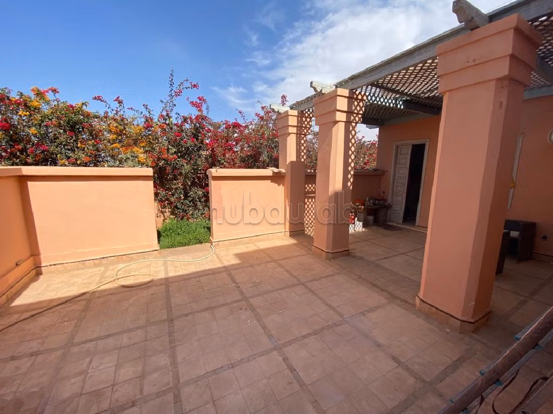 Villa de Charme à Vendre – Marrakech, Signée Charles Boccara avec Vue Atlas et Piscine Privée