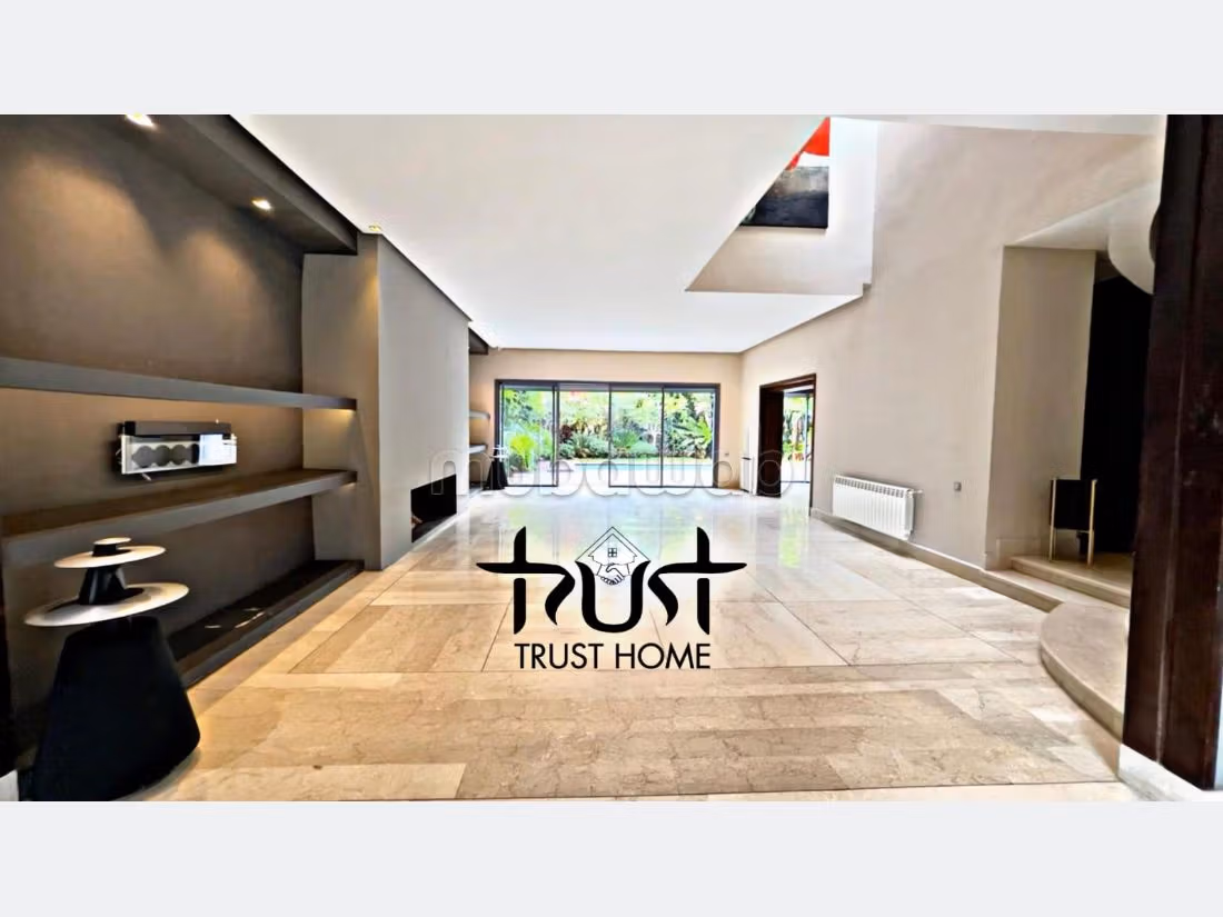 Sublime villa HS à louer à Ain Diab