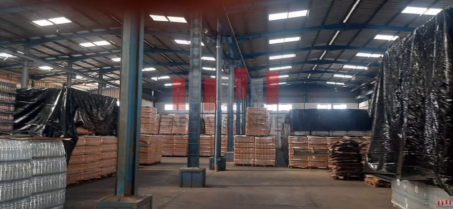 Oficinas y locales comerciales en venta en Sidi Maarouf. Área total 18500 m². 