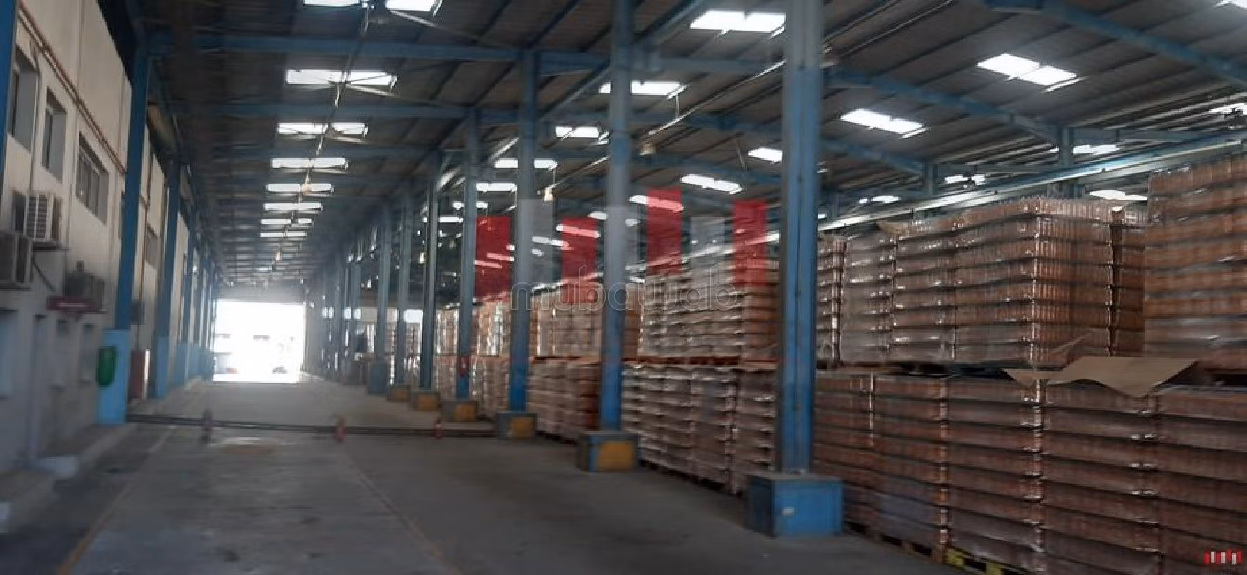 Offices & shops to rent in Sidi Maarouf. Area of 5450 m². 