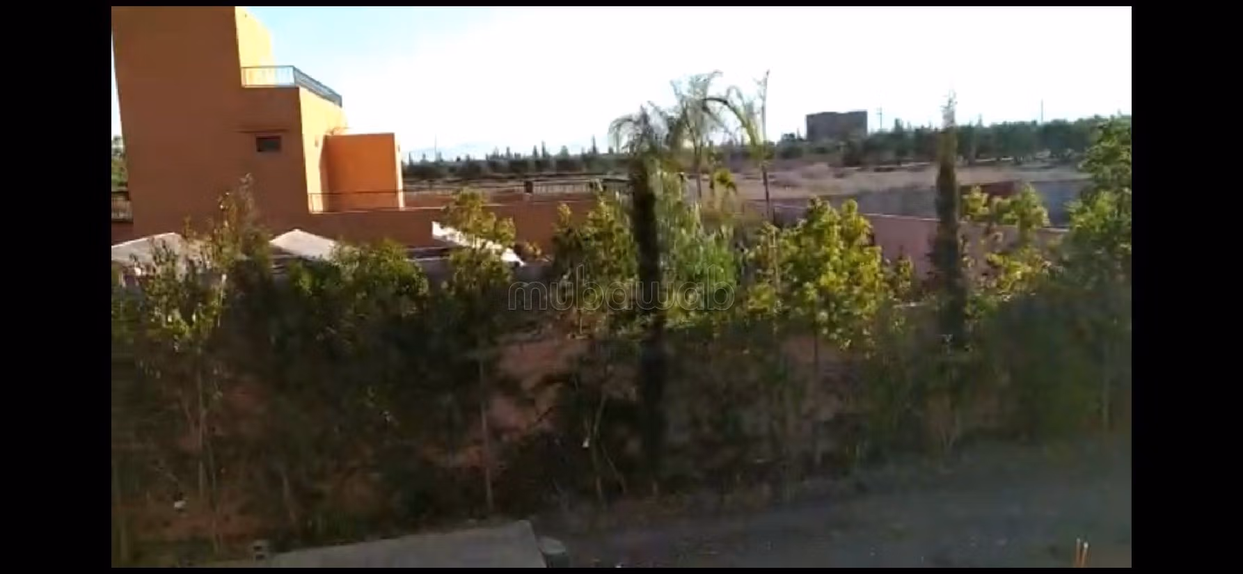 Ferme à vendre à Route de l'Ourika. Superficie 3000 m²