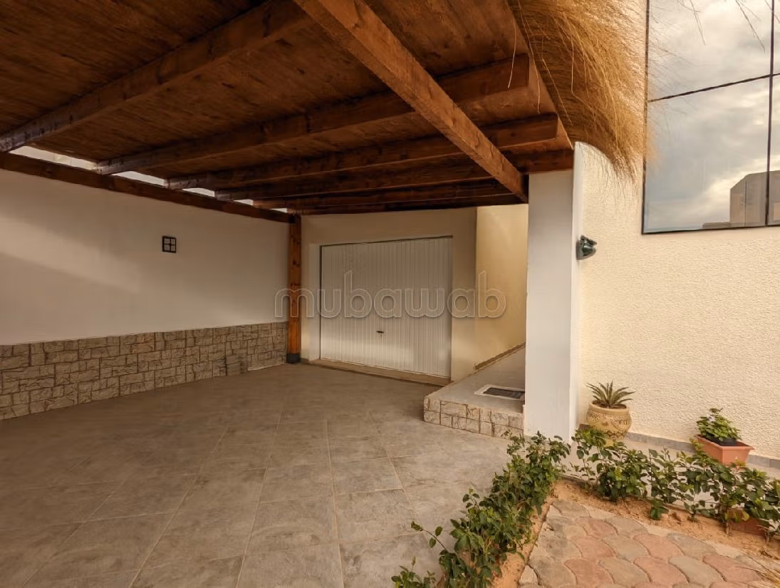 Maestosa residenza di lusso in vendita a Djerba. 3 camere da letto. ammobiliato. 