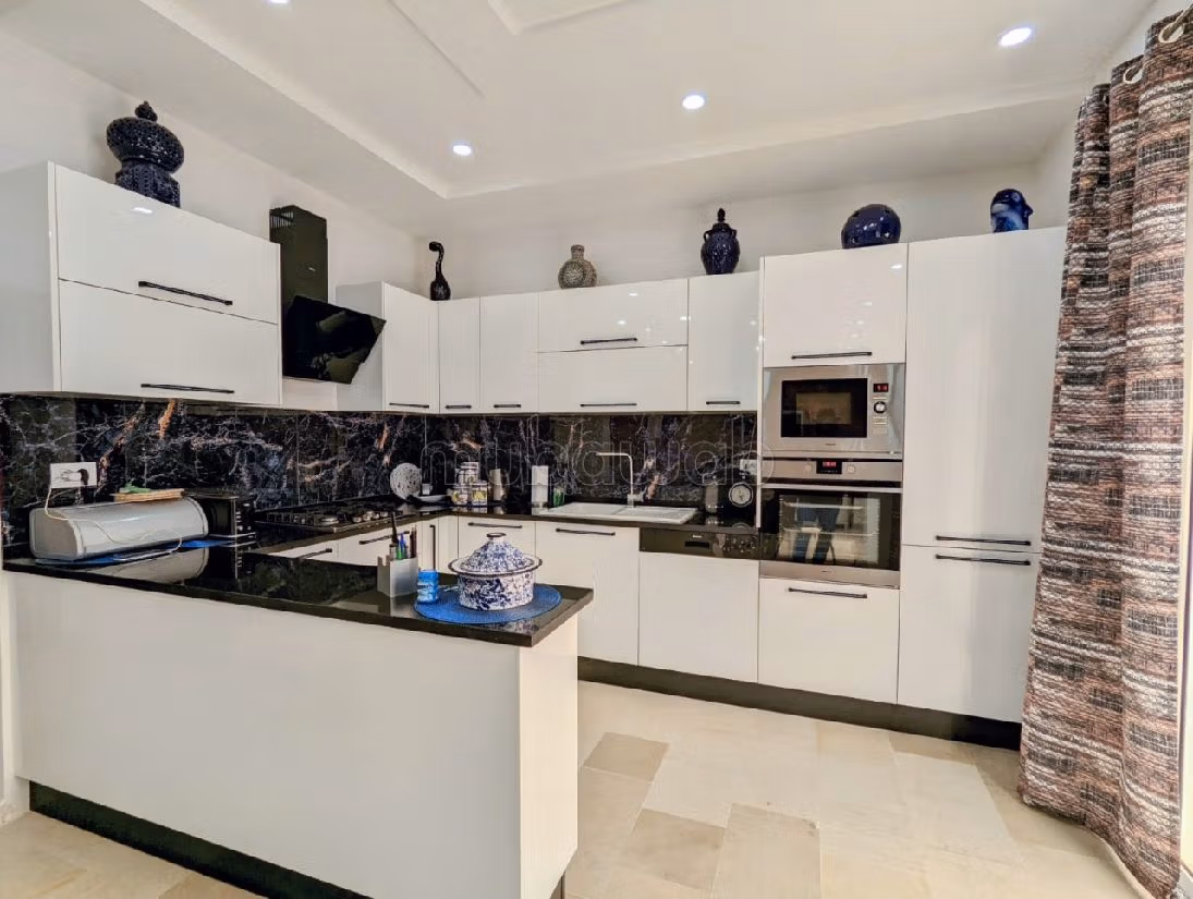 Maestosa residenza di lusso in vendita a Djerba. 3 camere da letto. ammobiliato. 