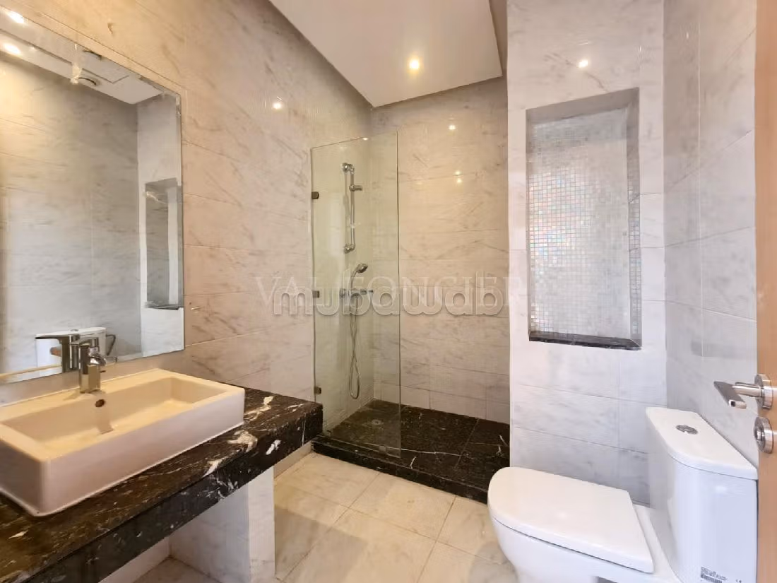 Location très belle villa contemporaine 3chambres avec piscine Ville verte Bouskoura