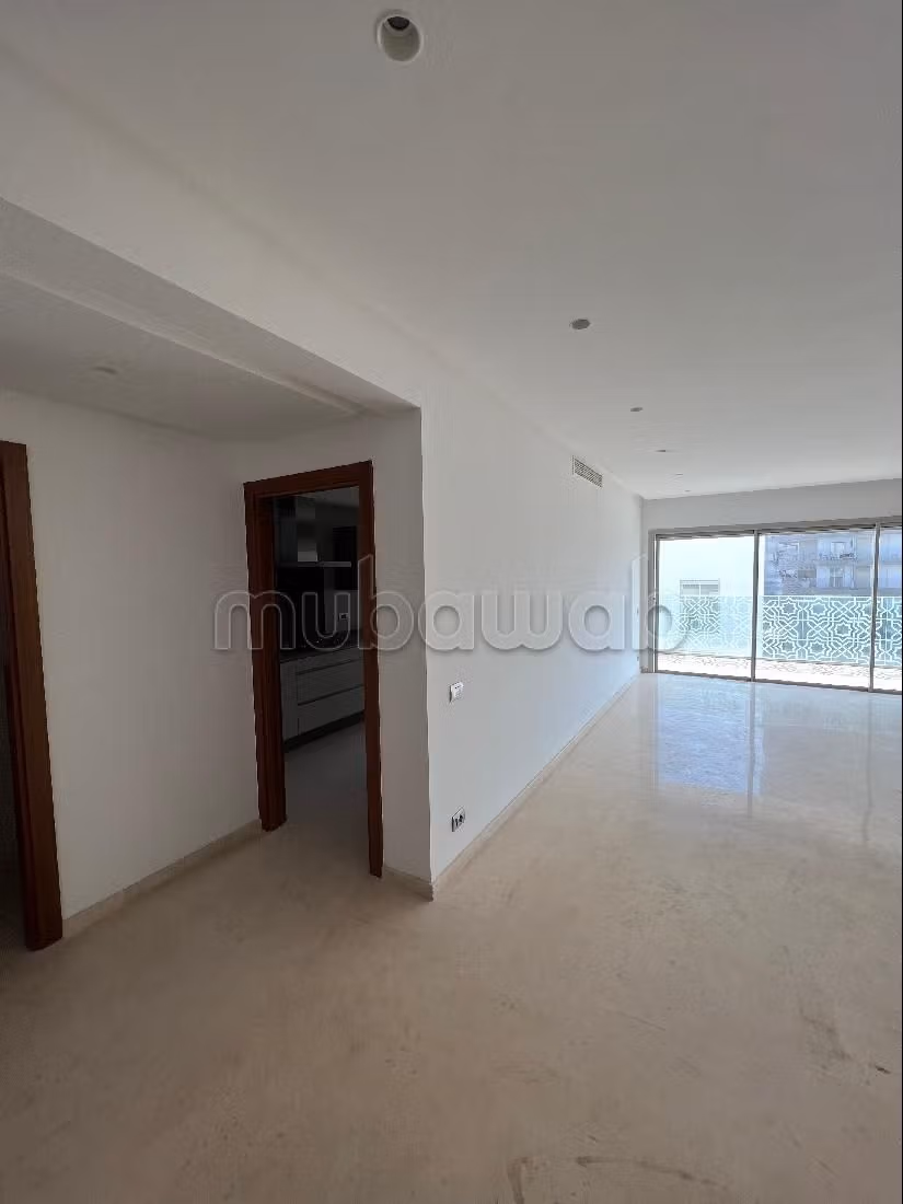 Très bel appartement 3 chambres avec terrasse cfc