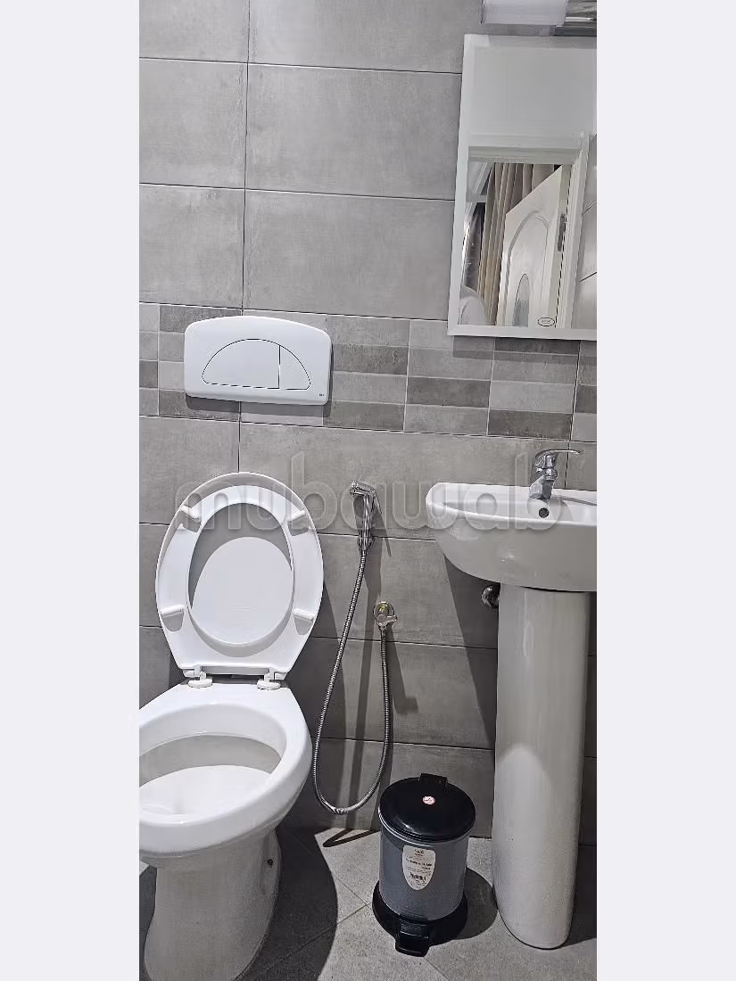 Bell'appartamento in affitto a Borj. 1 camera. Splendido giardino e comodo posto auto