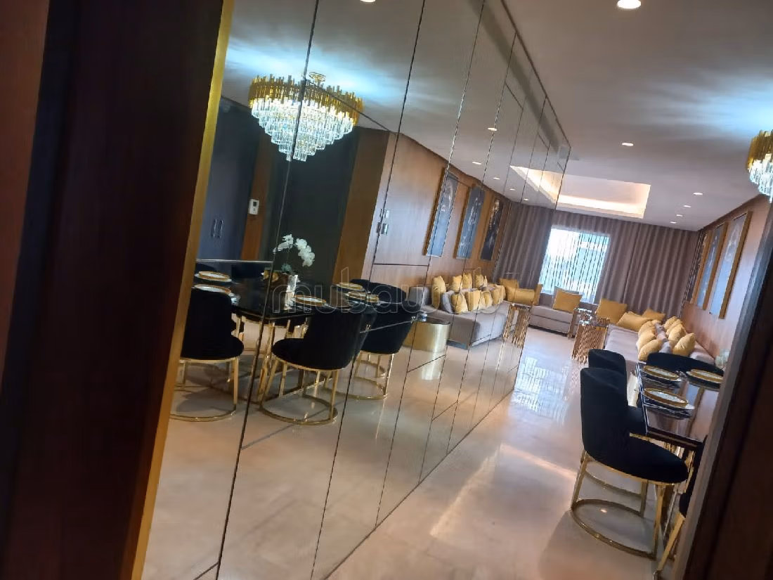 Affitta il tuo appartamento a Ain Diab. 5 locali. ammobiliato.