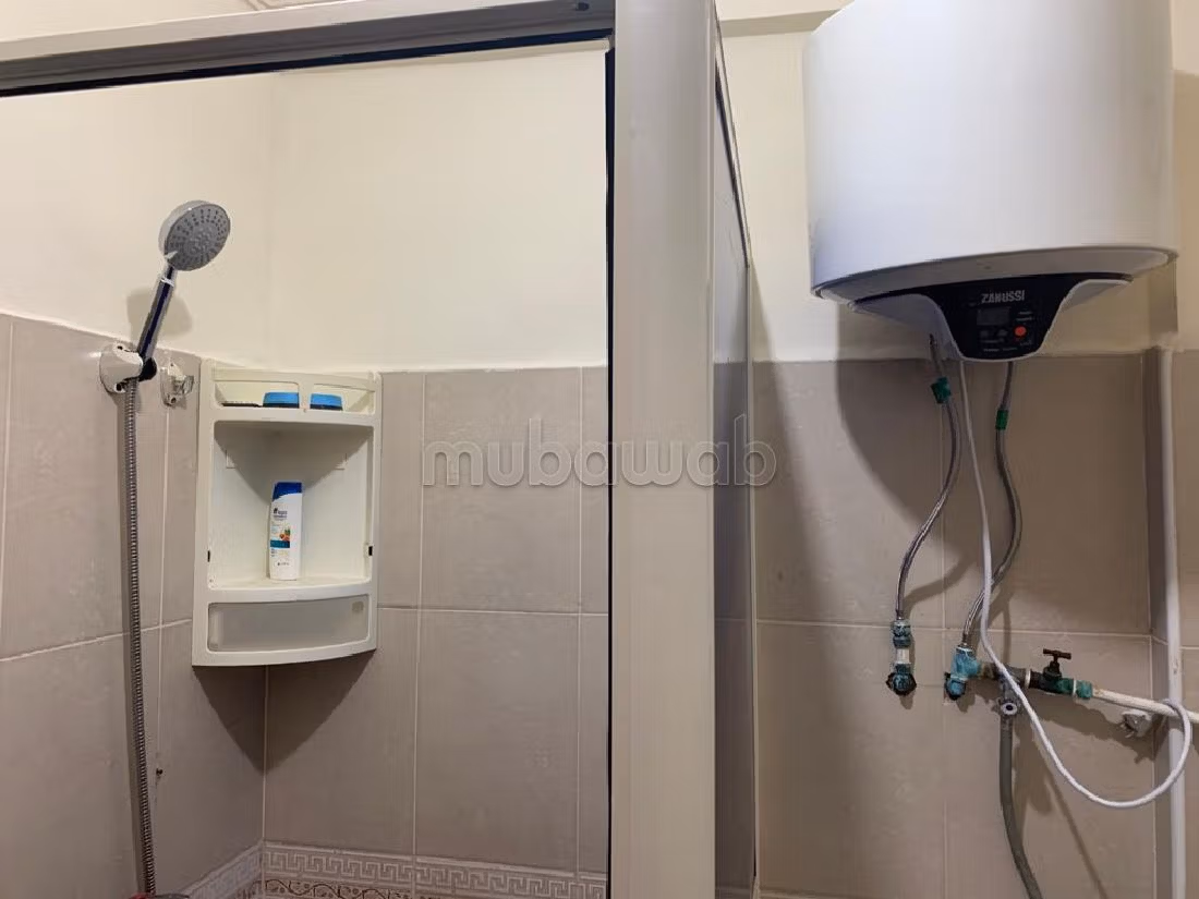 Bonito piso en alquiler en Lala Hnia Hamria. Area 82 m². Completamente amueblado