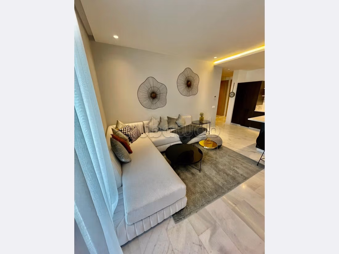 Studio jamais habité en location meublé vc terrase