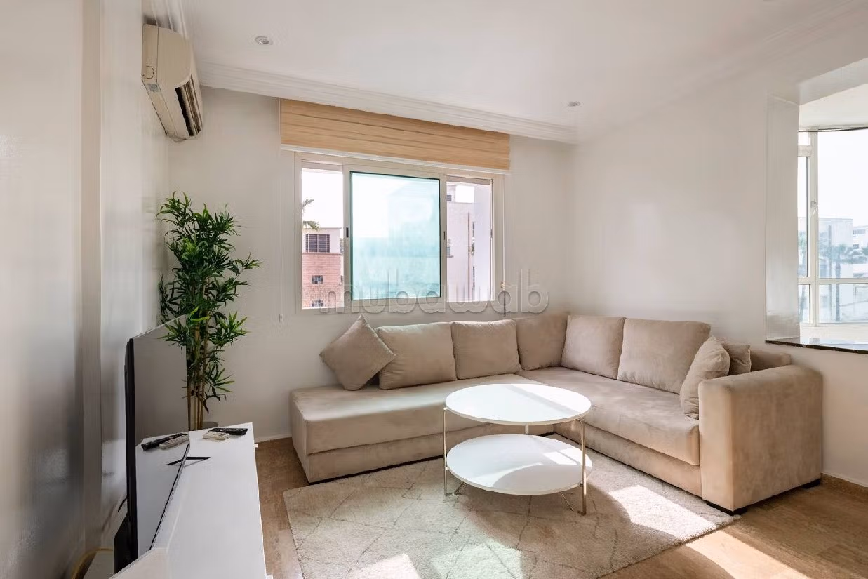 فيلات و منازل فاخرة للكراء ب حي المحيط. المساحة الكلية 85 م². الزجاج المزدوج والتدفئة المركزية