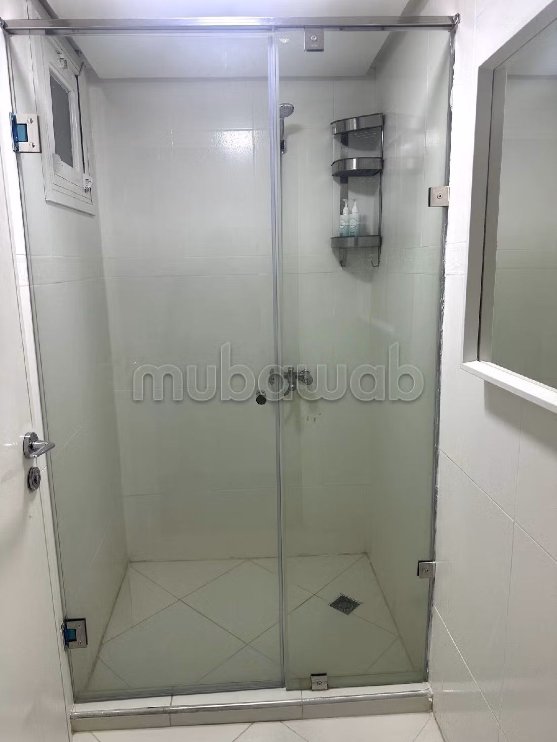 فيلات و منازل فاخرة للكراء ب حي المحيط. المساحة الكلية 85 م². الزجاج المزدوج والتدفئة المركزية