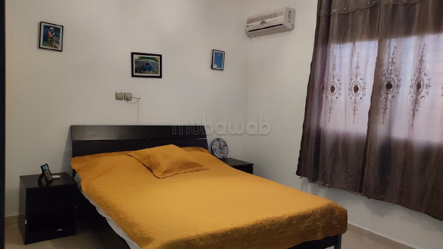 منزل للبيع ب حي الفتح. 3 غرف ممتازة. صالة تقليدية ونظام طبق الأقمار الصناعية.