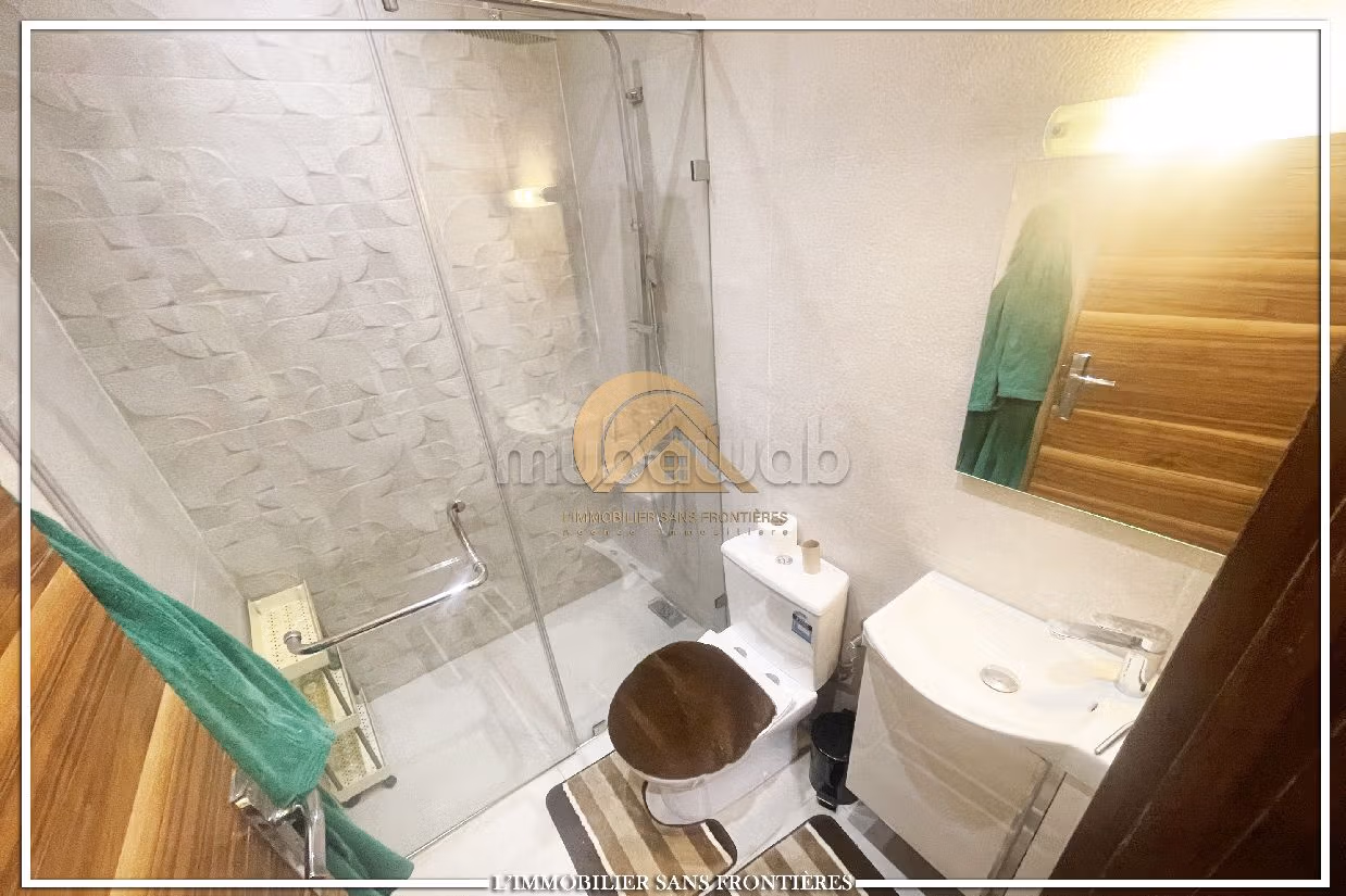 Magnificent villa for sale in Route de l'Ourika. 2 rooms. Well furnished. 